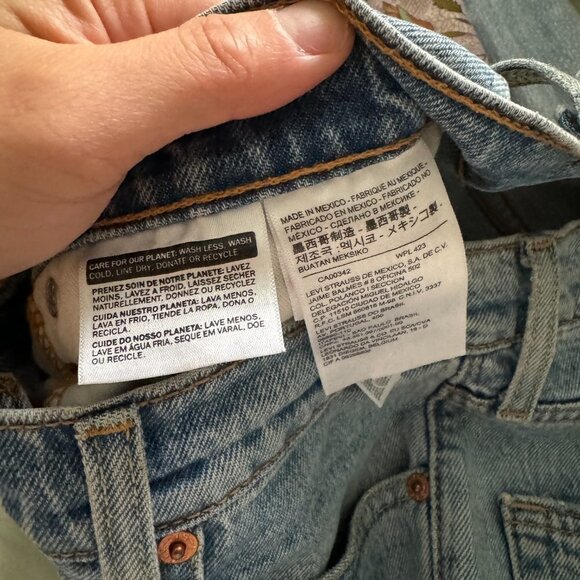 🦋 LEVI'S 512 Distressed Busted Knee Jeans 28 High Rise Waisted Casual Everyday - Picture 4 of 5